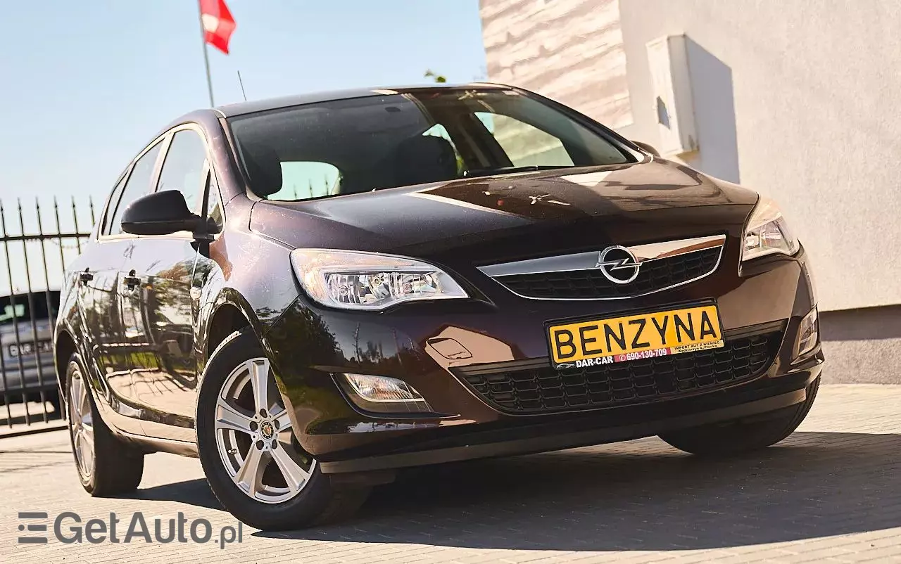 OPEL Astra 1.4 ECOFLEX 150 Jahre