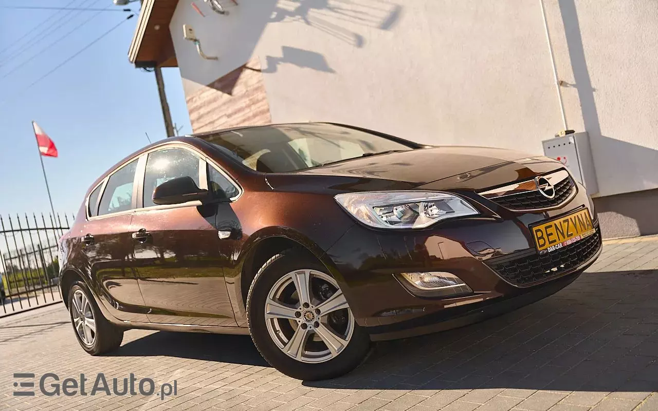 OPEL Astra 1.4 ECOFLEX 150 Jahre