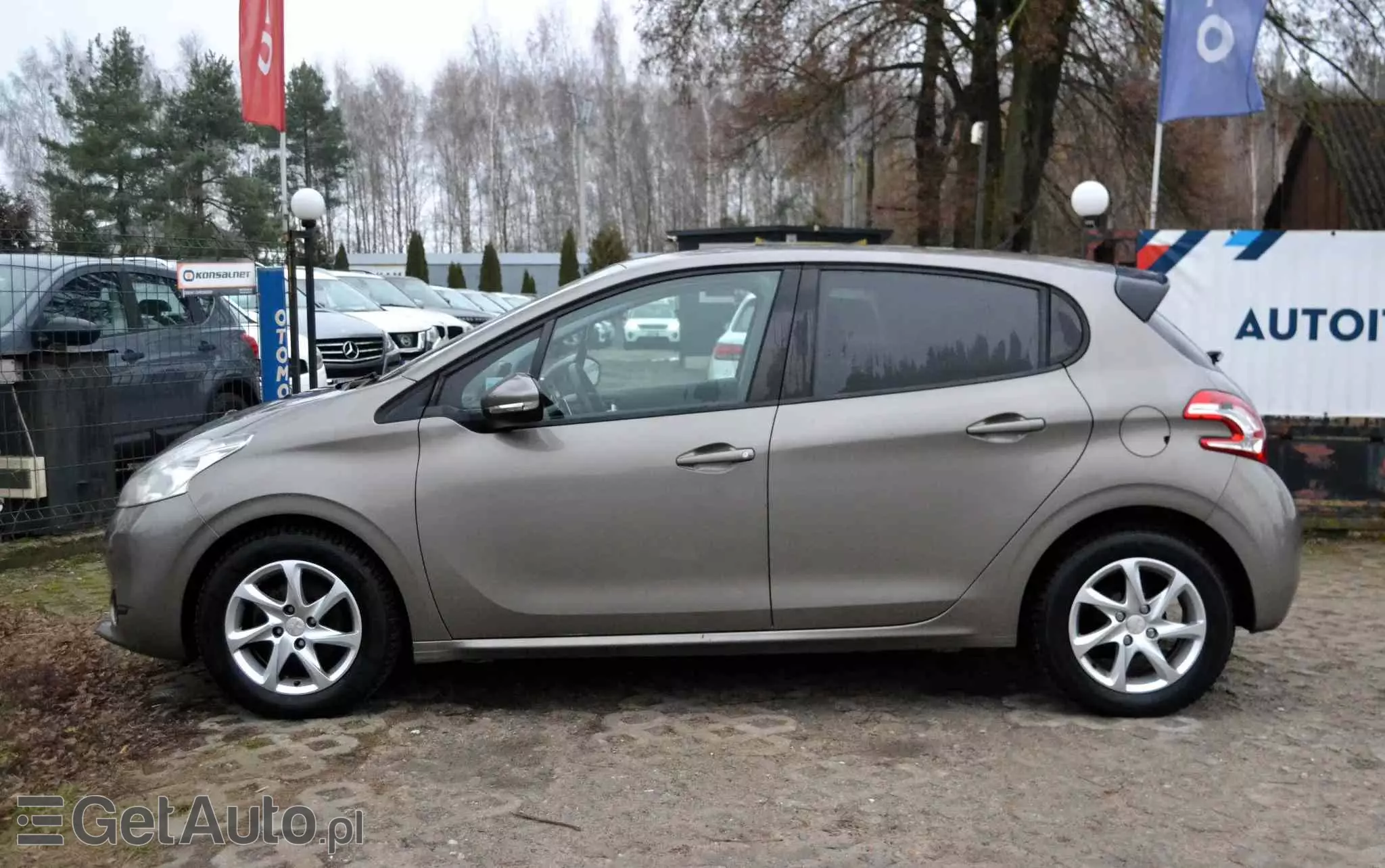 PEUGEOT 208 1.4 e-HDi Active STT