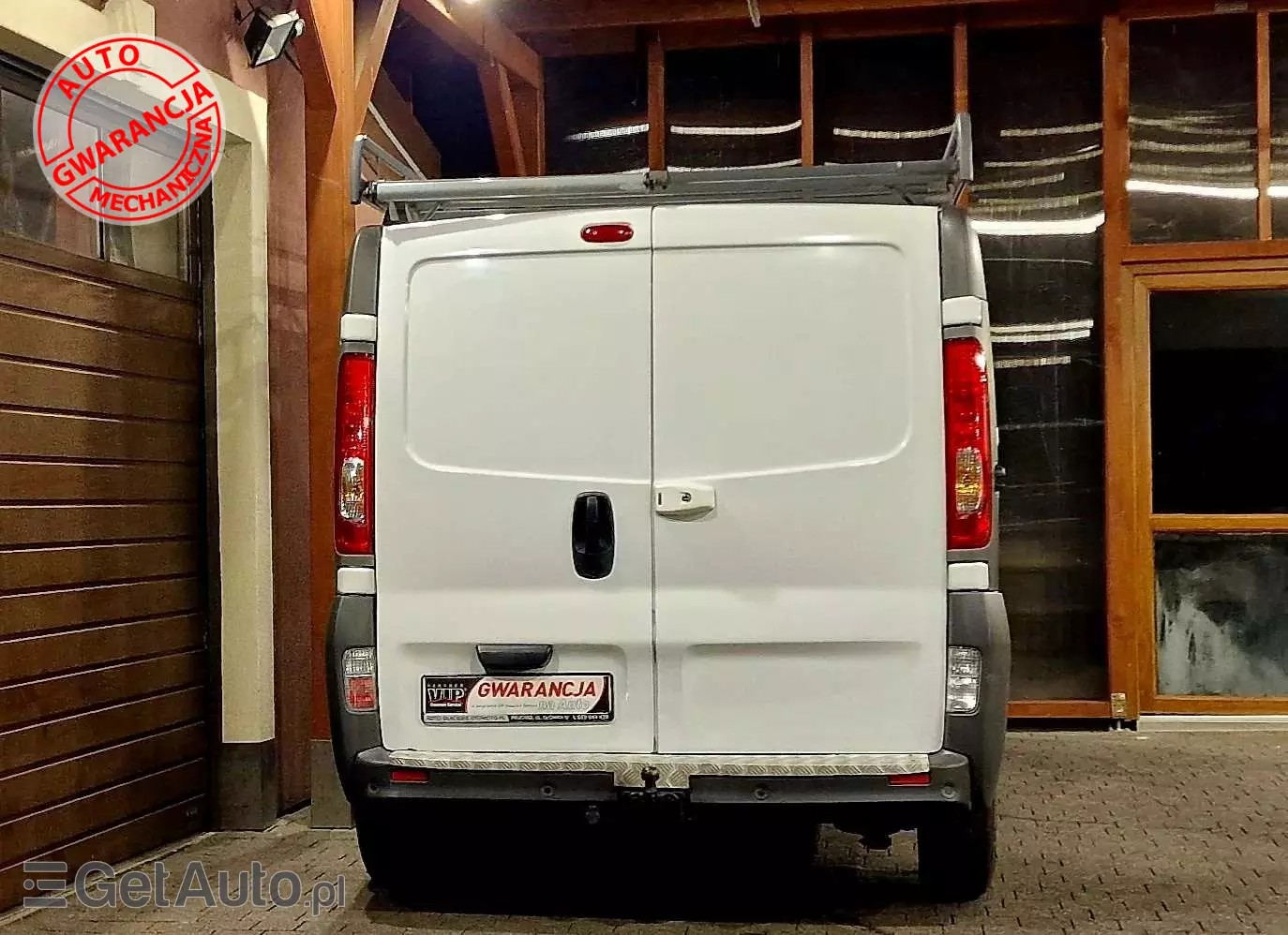 RENAULT Trafic 