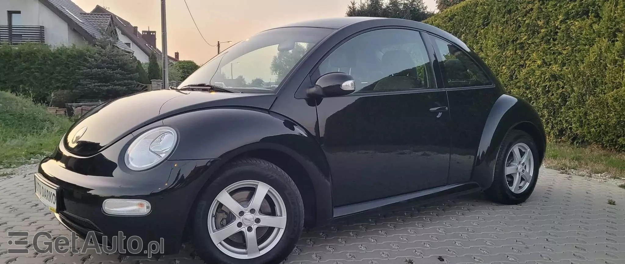 VOLKSWAGEN New Beetle 1.4 Arte