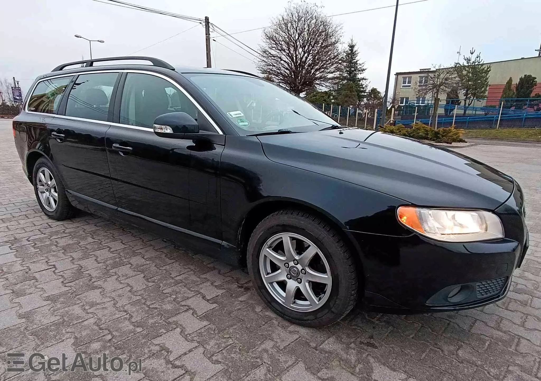 VOLVO V70 2.5T Momentum