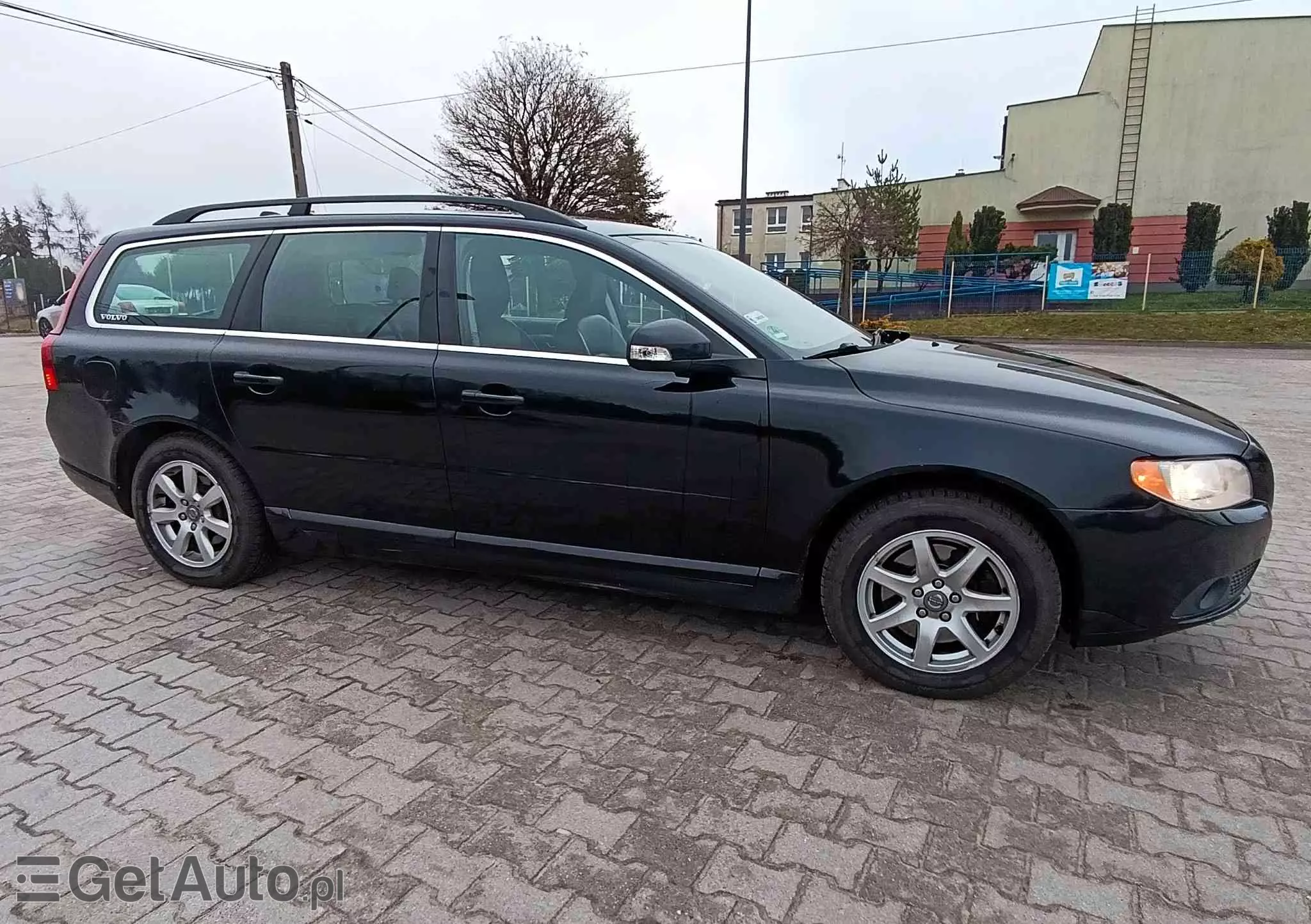 VOLVO V70 2.5T Momentum