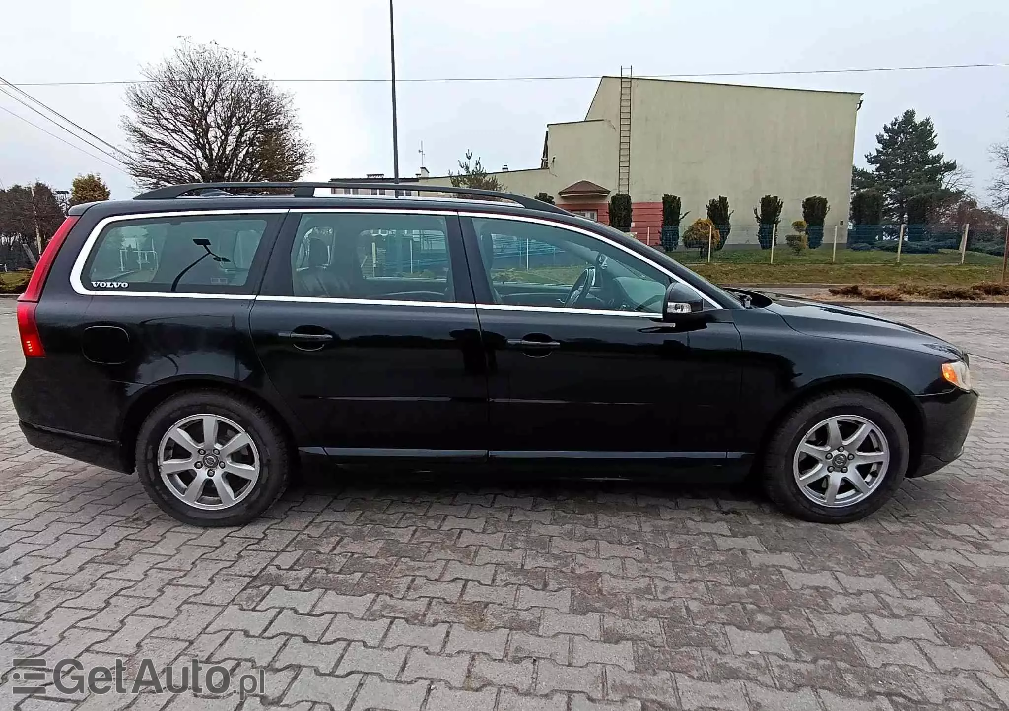 VOLVO V70 2.5T Momentum