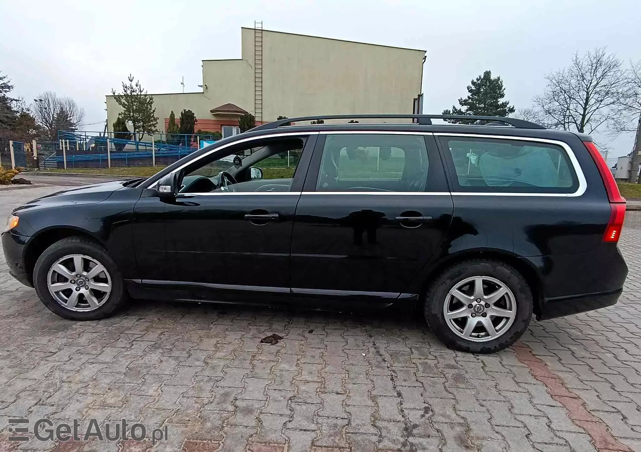 VOLVO V70 2.5T Momentum