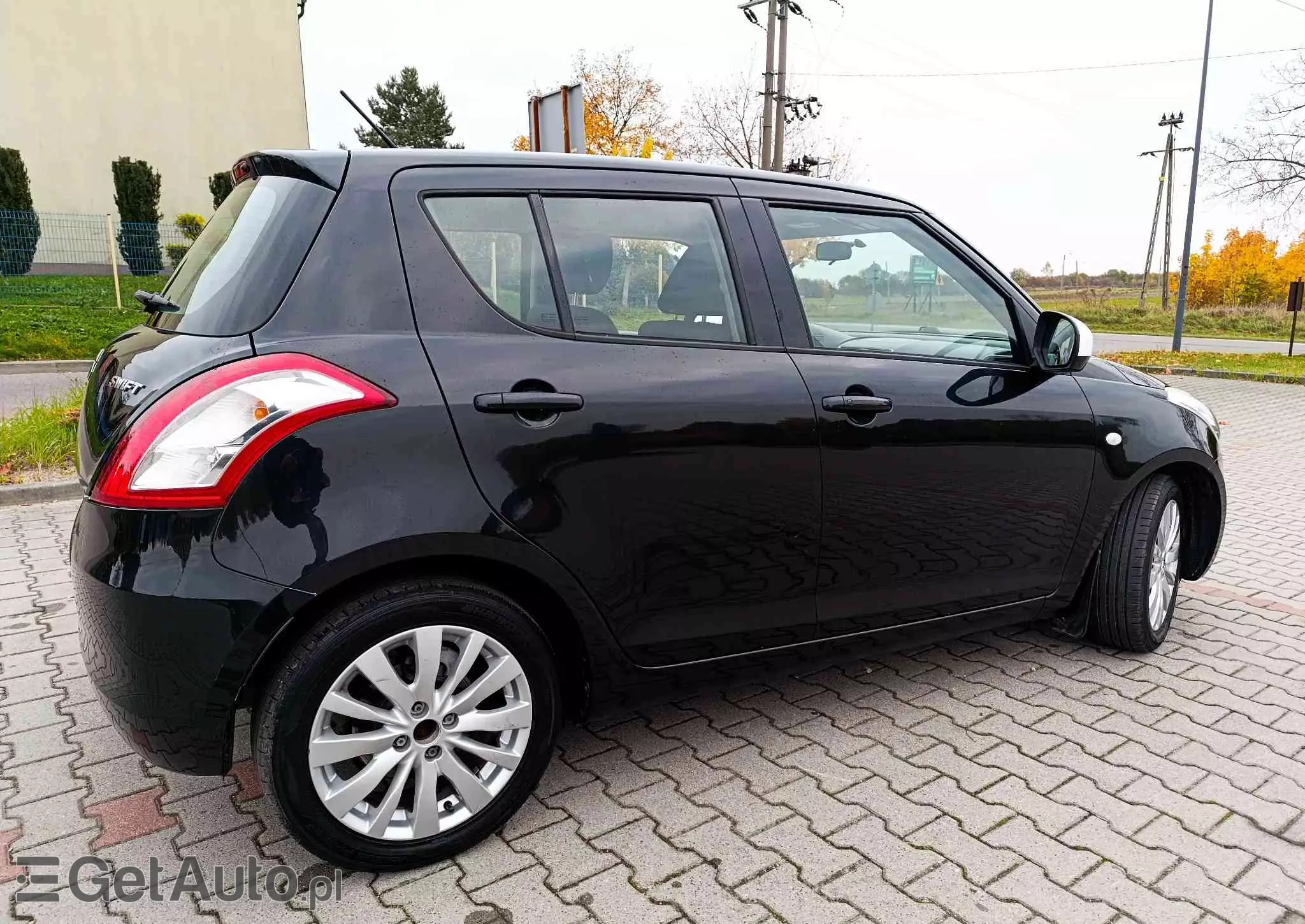 SUZUKI Swift 1.2 Black&White