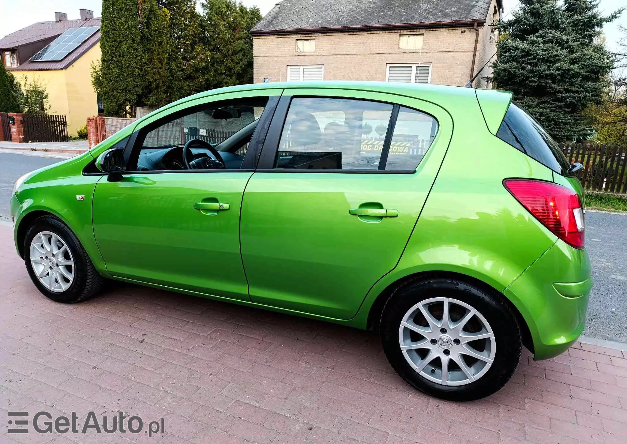 OPEL Corsa 1.4 16V Color Elegance