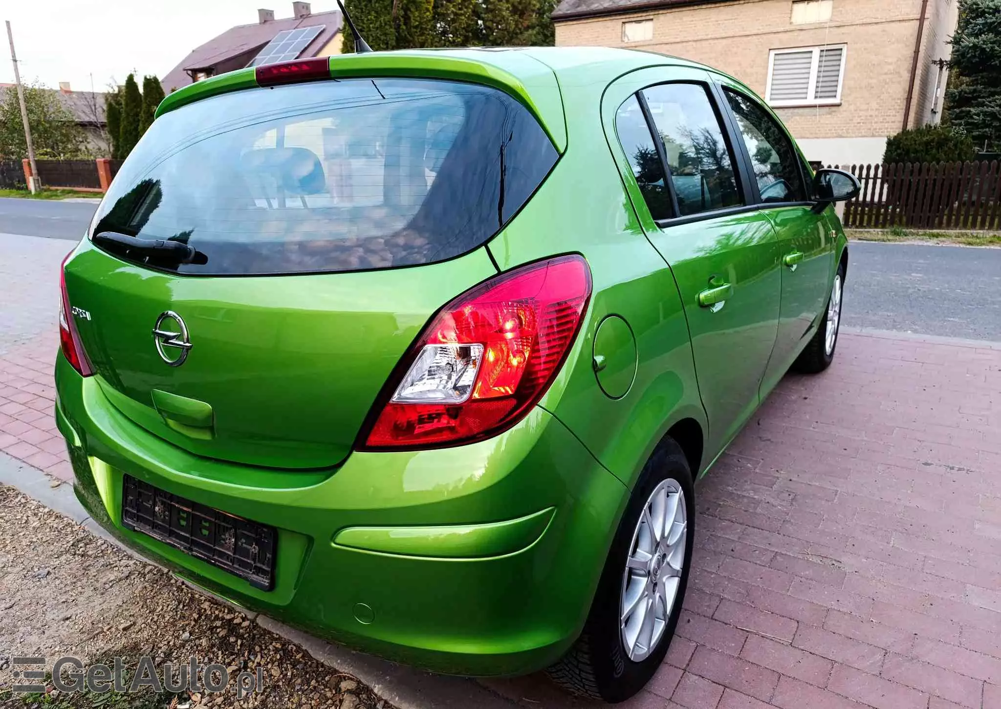 OPEL Corsa 1.4 16V Color Elegance