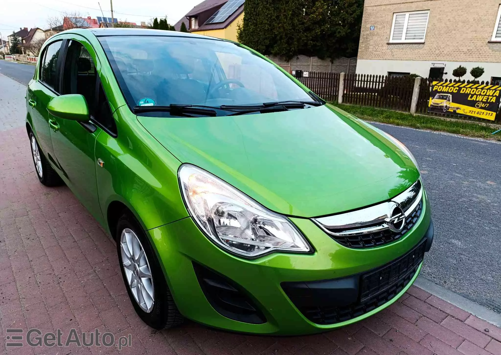 OPEL Corsa 1.4 16V Color Elegance