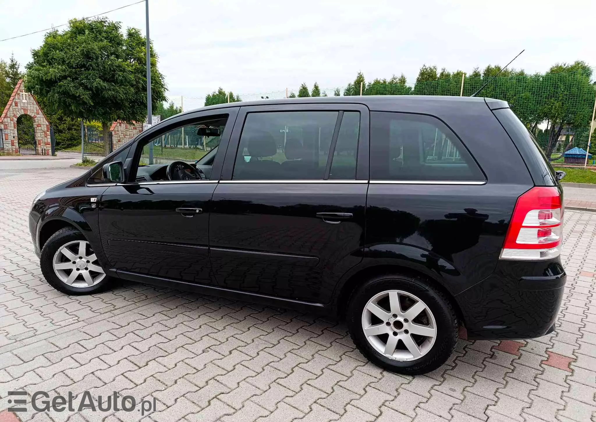 OPEL Zafira 1.8 Cosmo