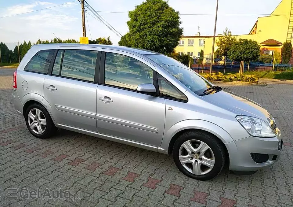 OPEL Zafira 1.6 Enjoy