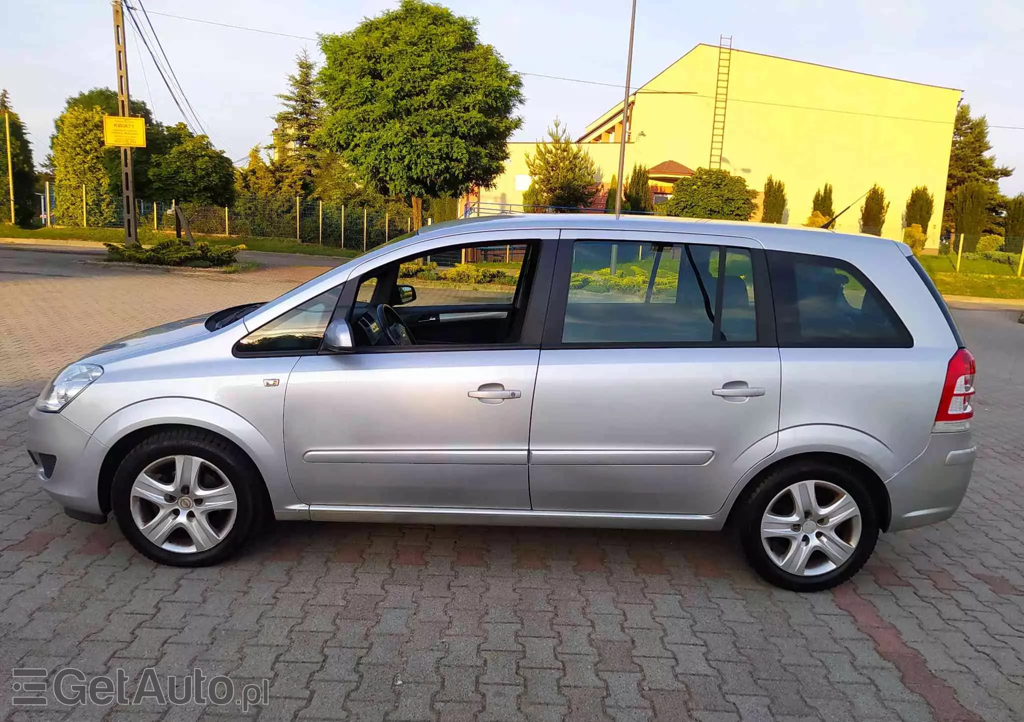 OPEL Zafira 1.6 Enjoy