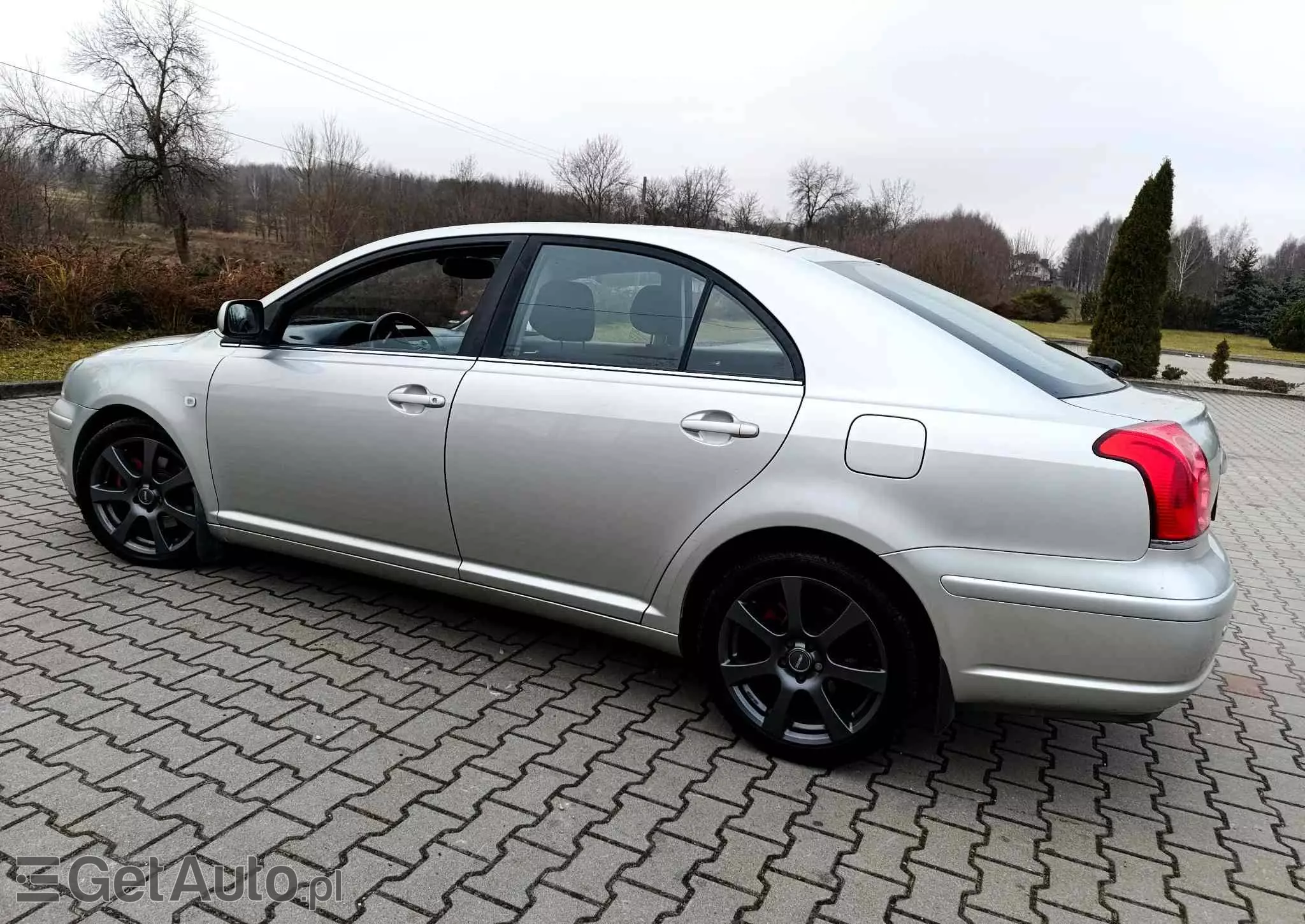 TOYOTA Avensis 2.0 VVT-i Executive