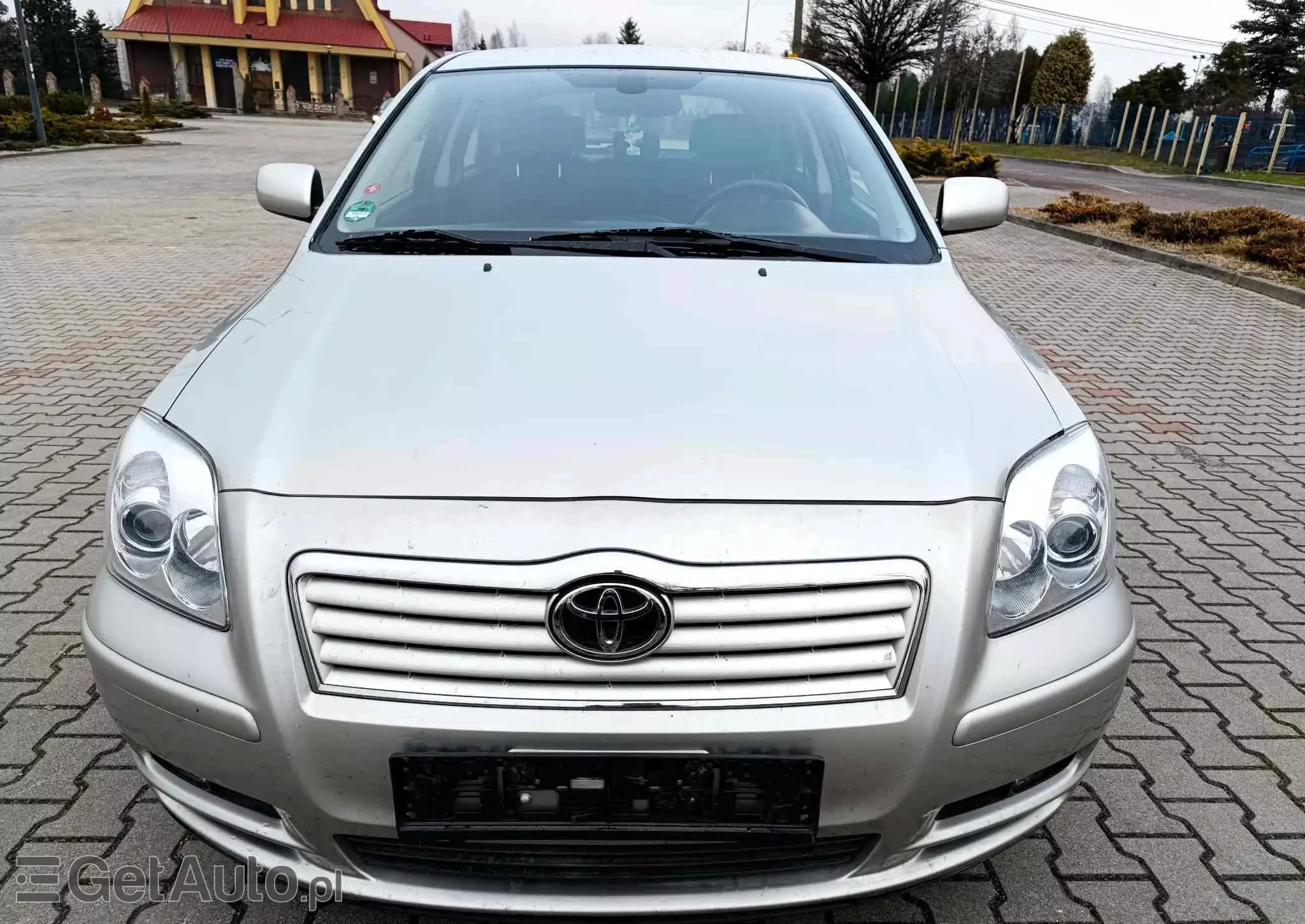 TOYOTA Avensis 2.0 VVT-i Executive