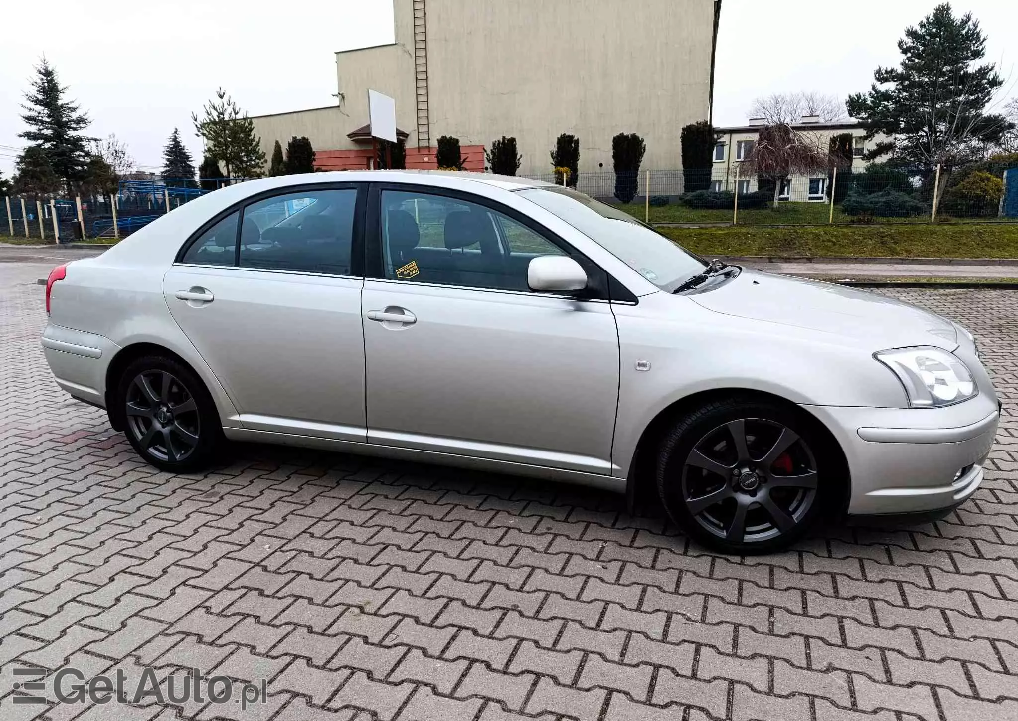 TOYOTA Avensis 2.0 VVT-i Executive