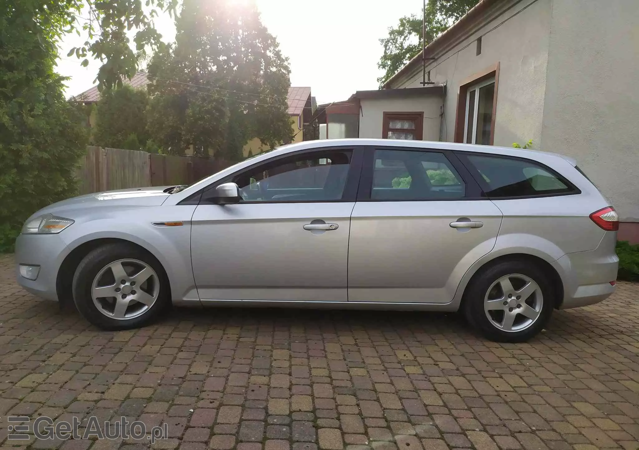 FORD Mondeo Turnier 2.2 TDCi Trend