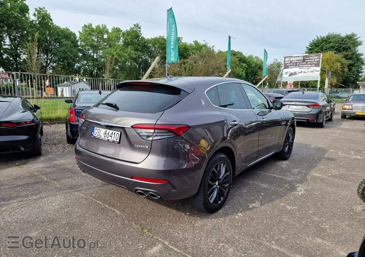 MASERATI Levante S Q4 GranLusso