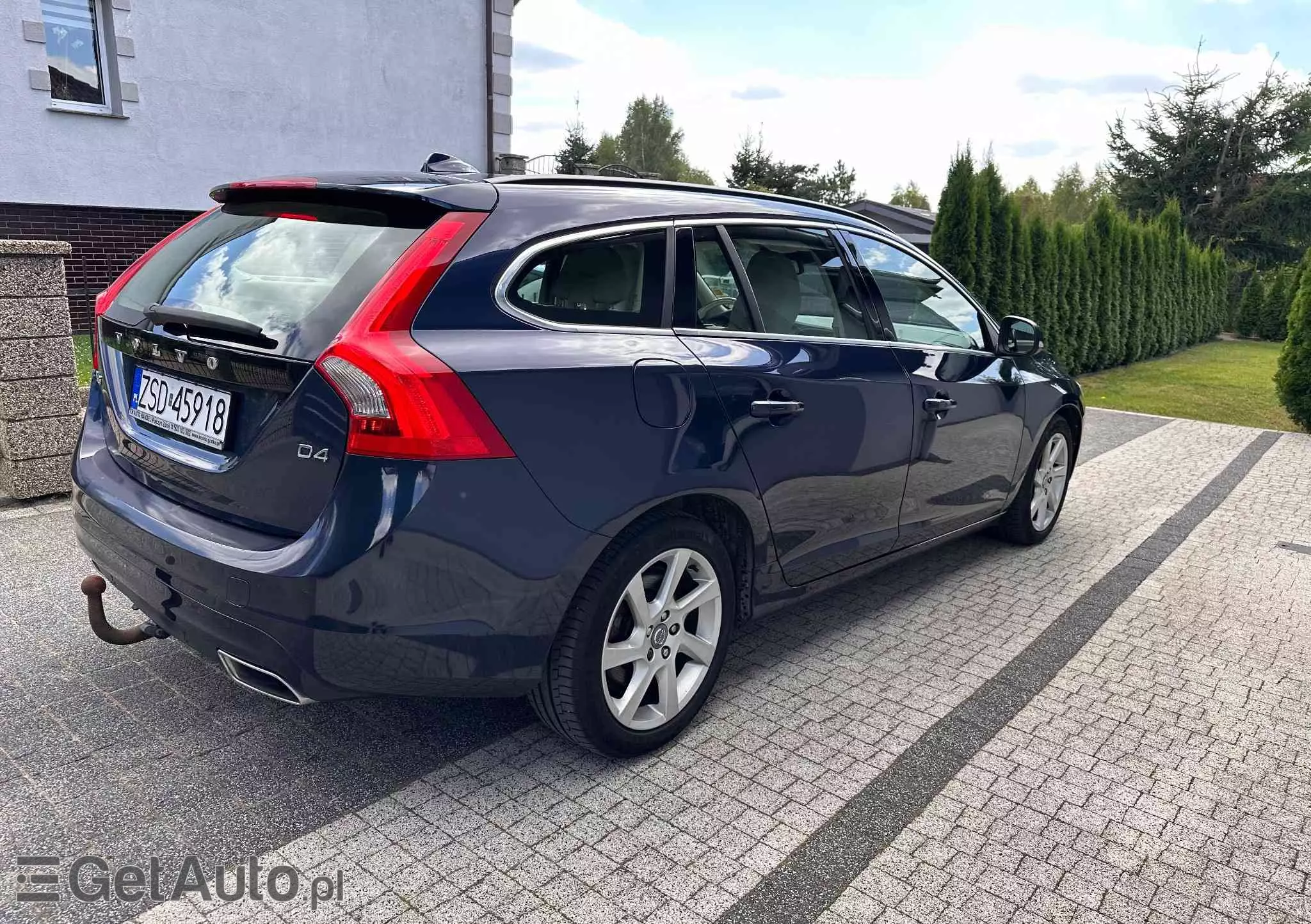 VOLVO V60 D4 Drive-E Summum