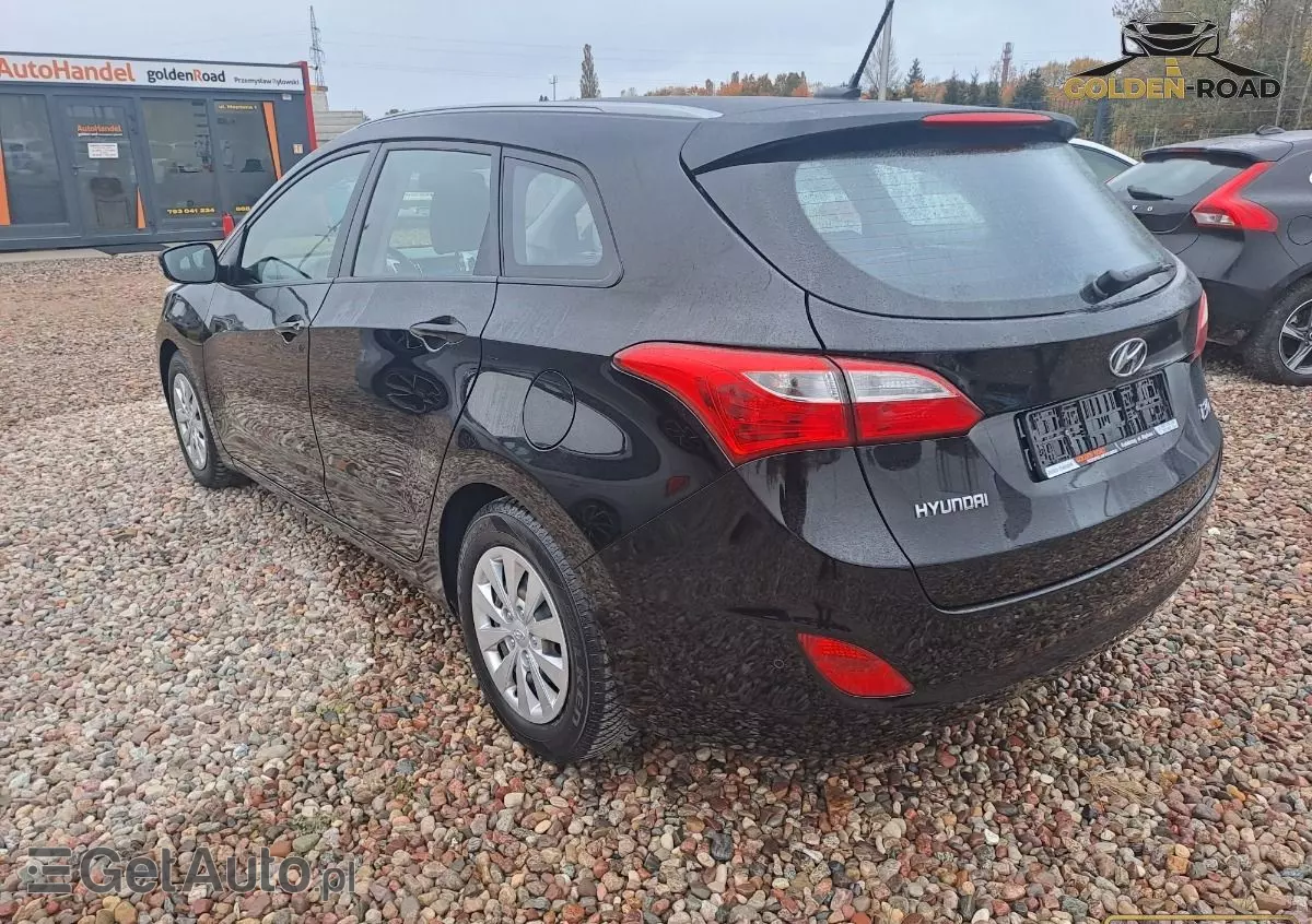 HYUNDAI I30 