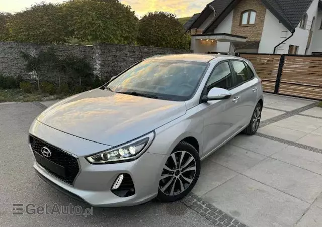 HYUNDAI I30 1.6 CRDI DCT Premium