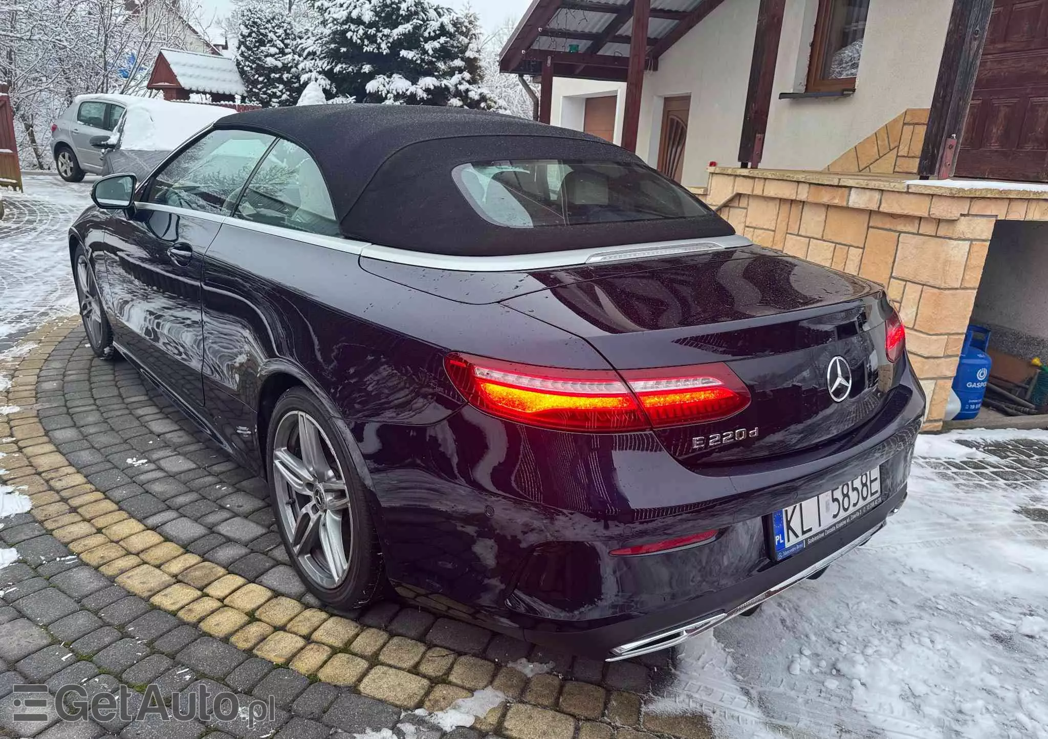 MERCEDES-BENZ Klasa E 220 d Kabriolet 9G-TRONIC