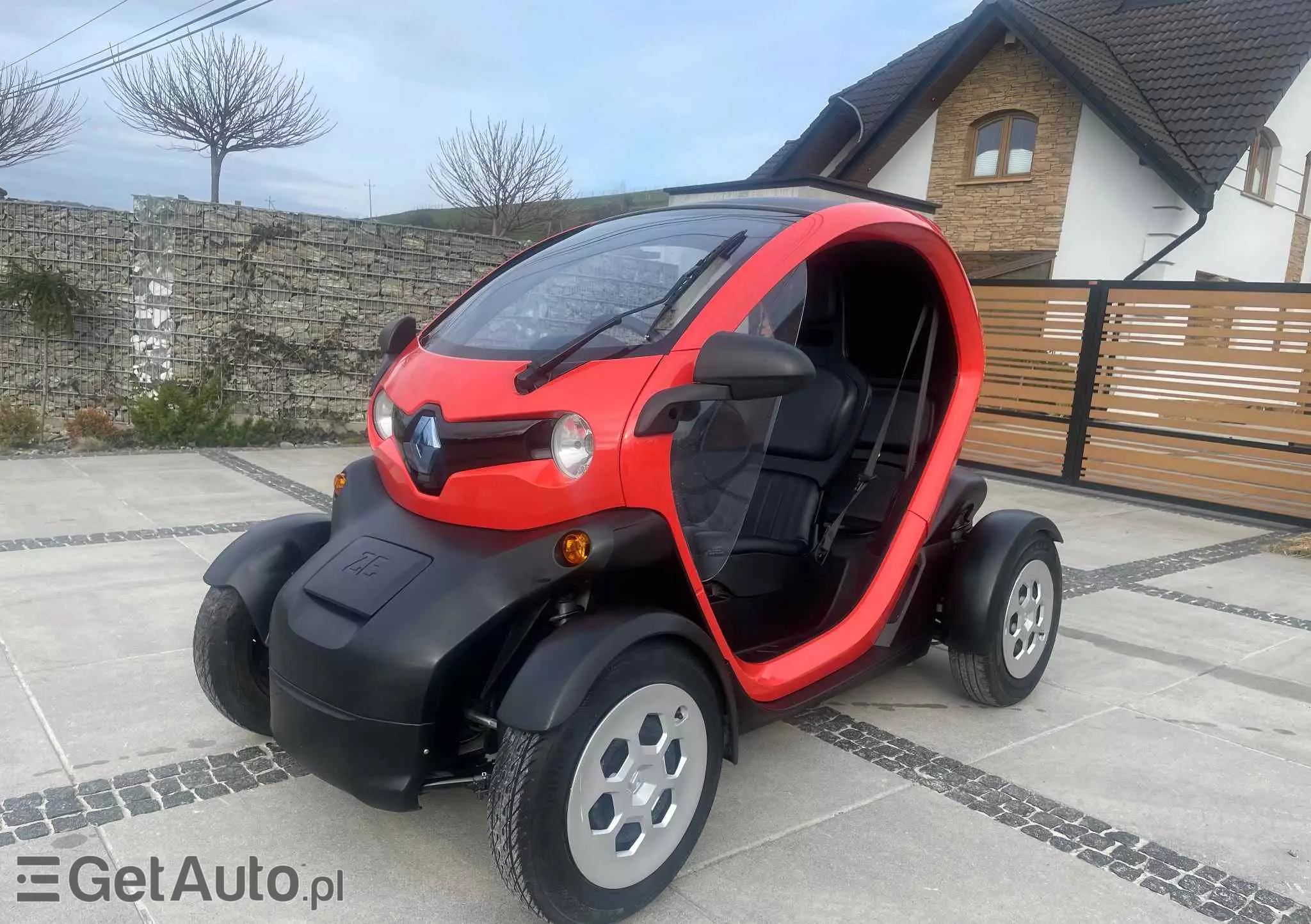 RENAULT Twizy 