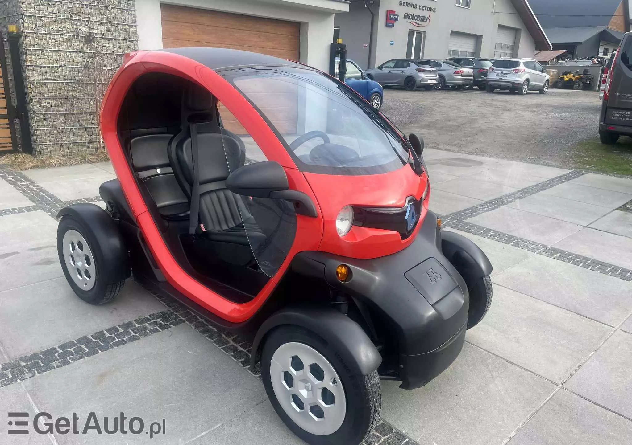 RENAULT Twizy 