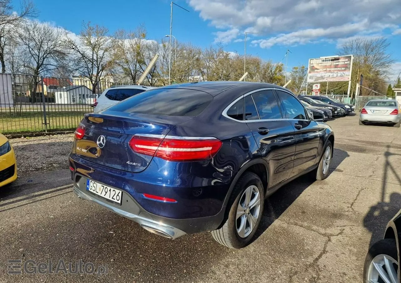 MERCEDES-BENZ GLC Coupe 300 4-Matic