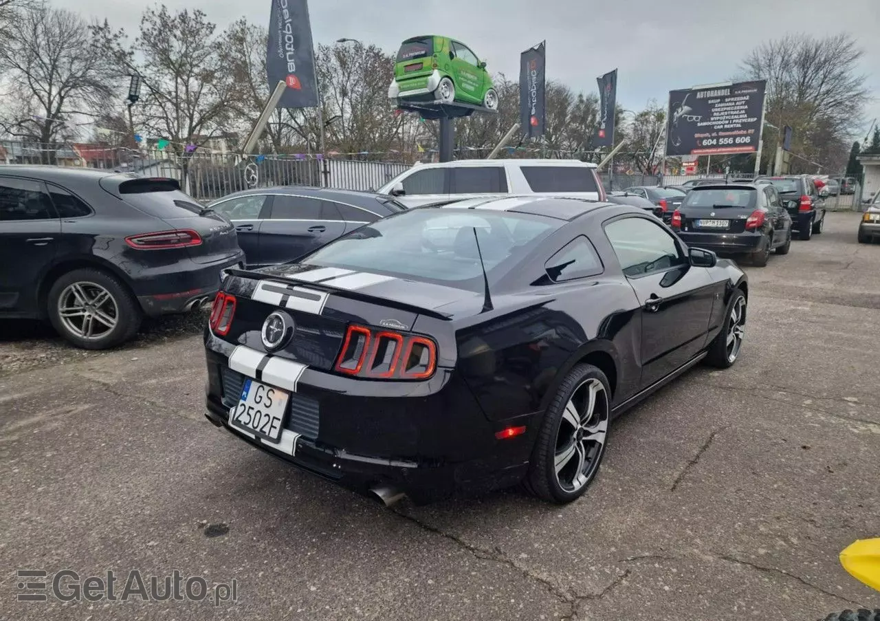 FORD Mustang 3.7 V6