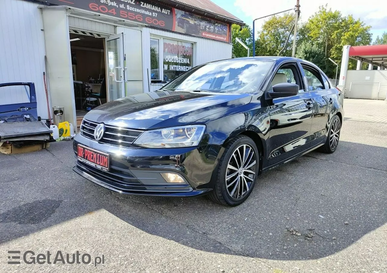 VOLKSWAGEN Jetta 1.8T SE