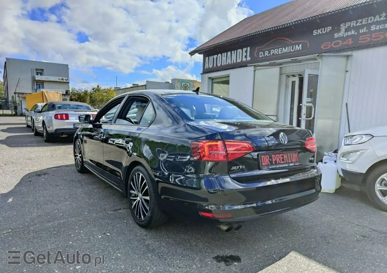 VOLKSWAGEN Jetta 1.8T SE