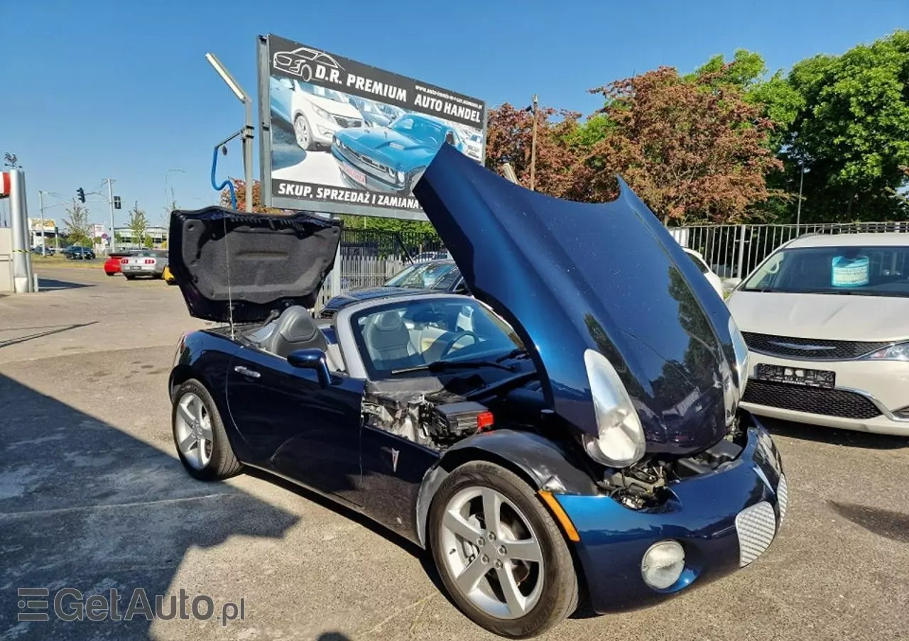 PONTIAC Solstice 