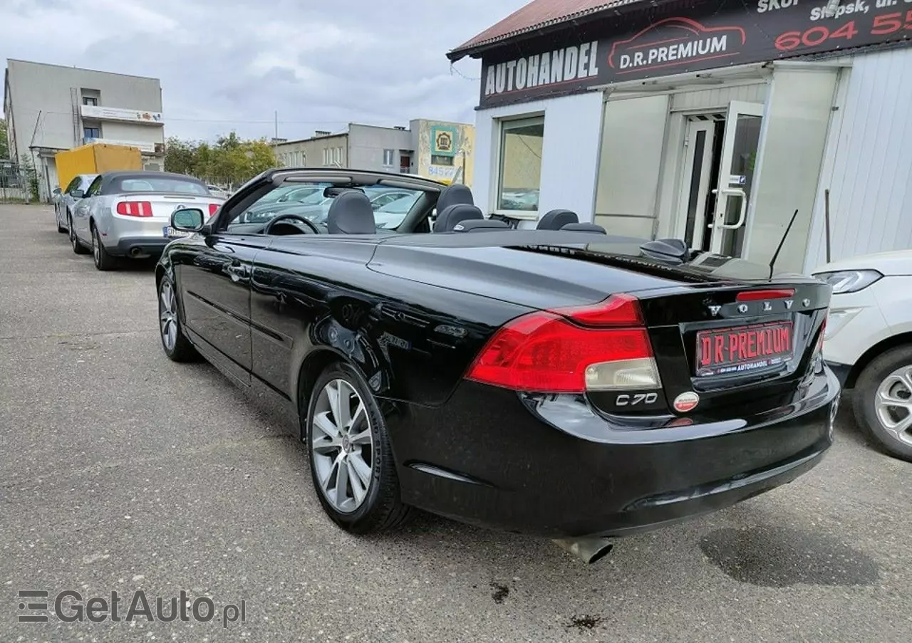 VOLVO C70 T5 Summum