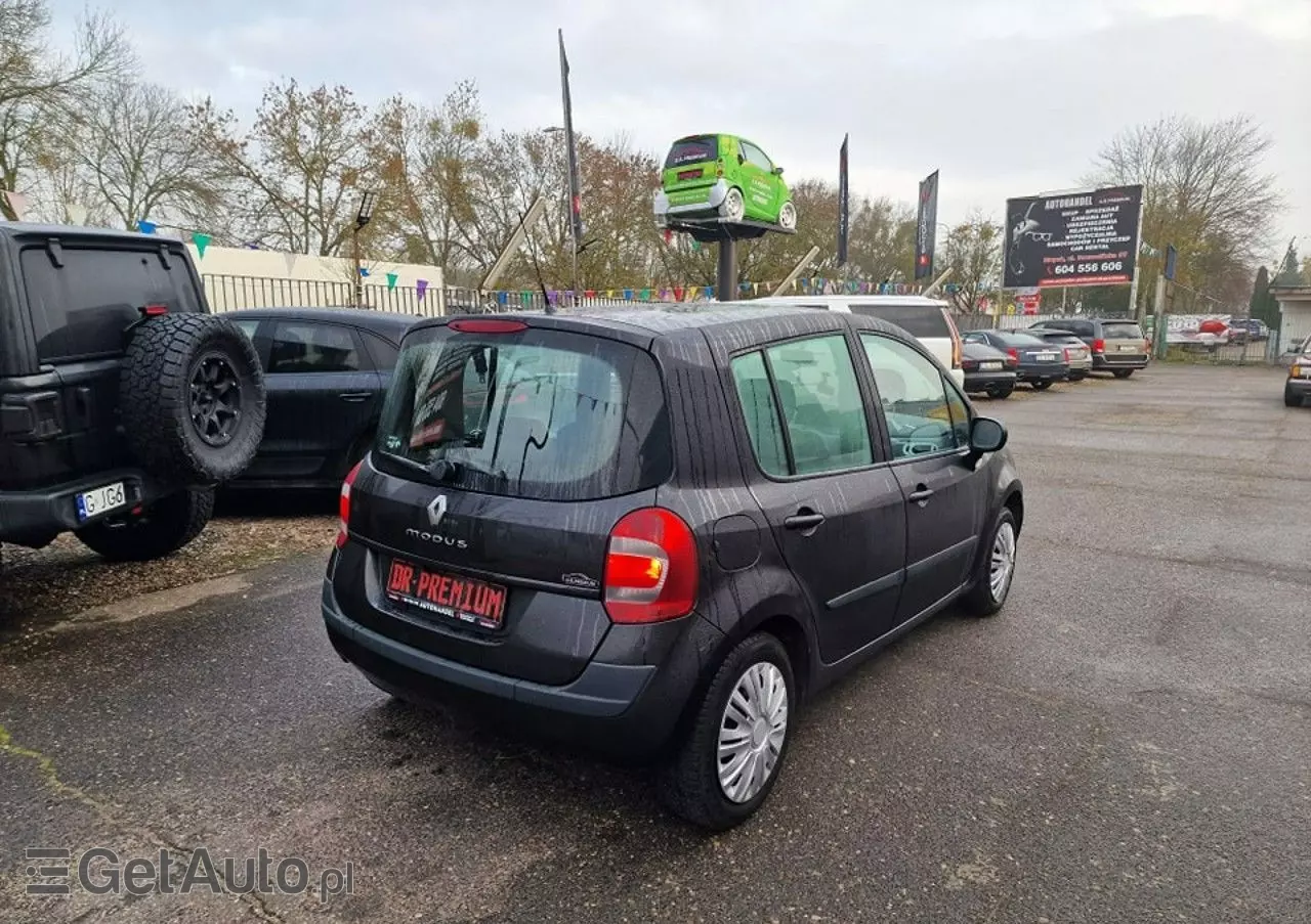 RENAULT Modus 1.2 16V Dynamique