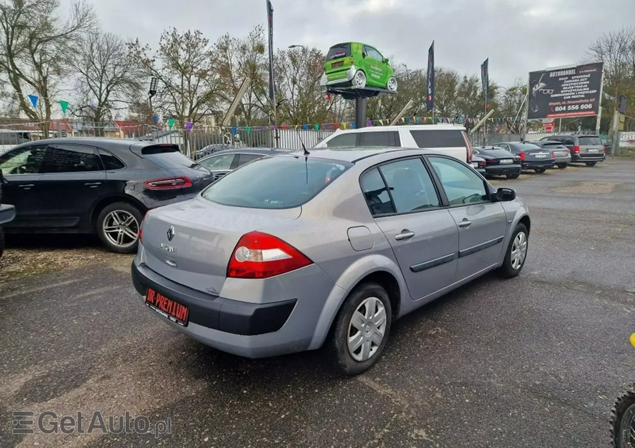 RENAULT Megane II 1.6 16V Business Line