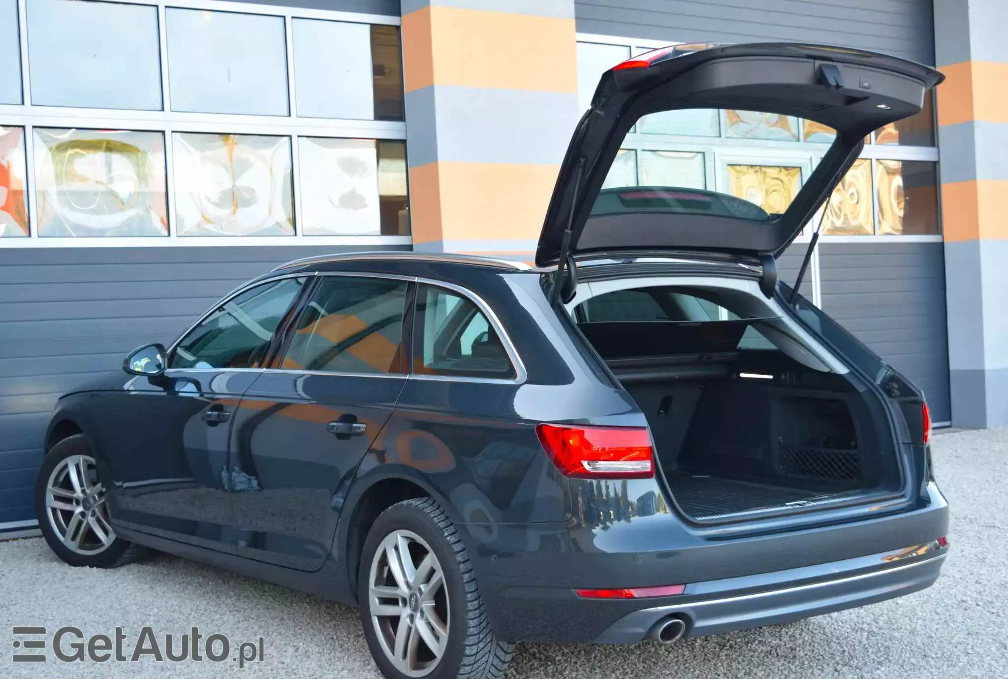 AUDI A4 Avant 2.0 TDI design