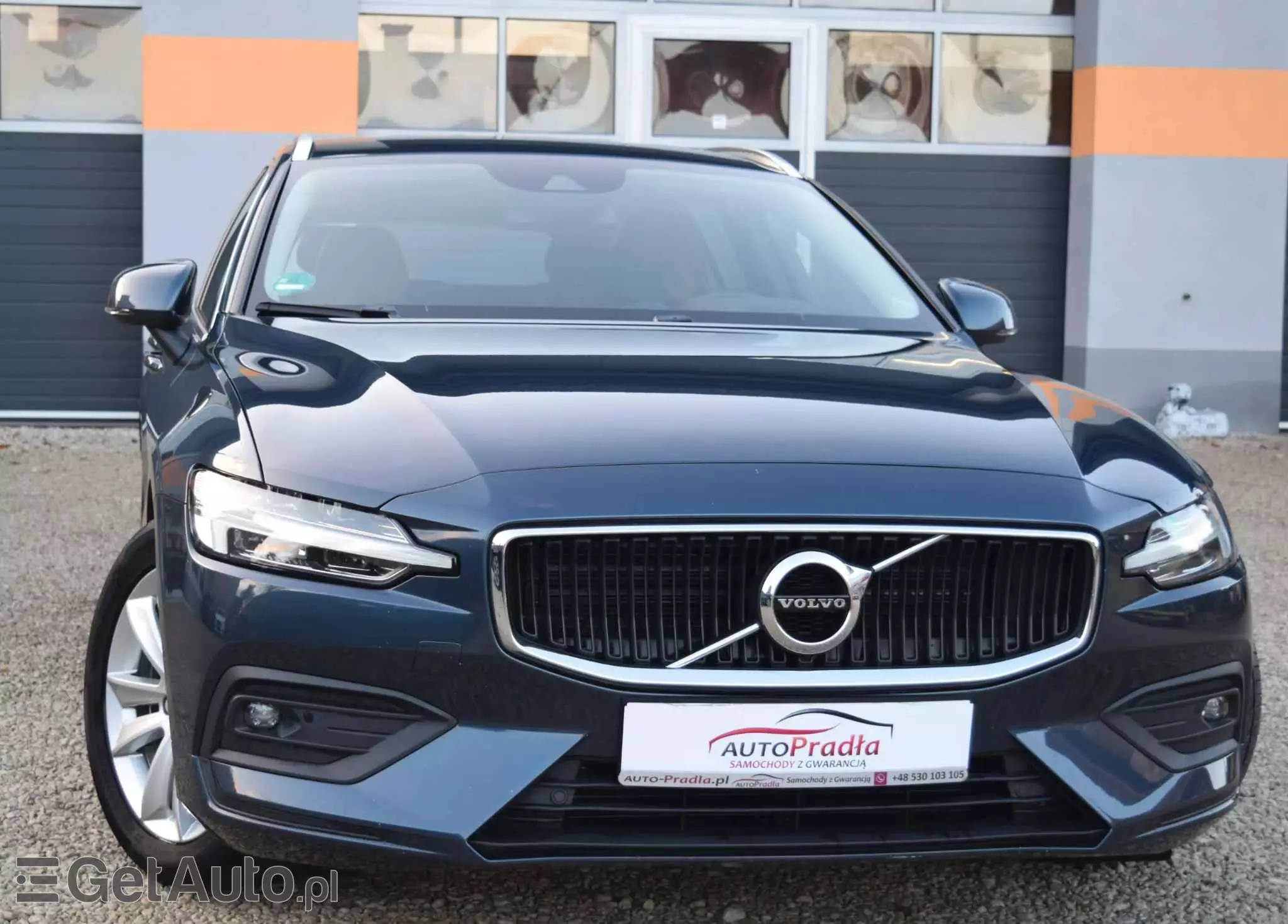 VOLVO V60 D3 Drive-E Dynamic Edition (Momentum)