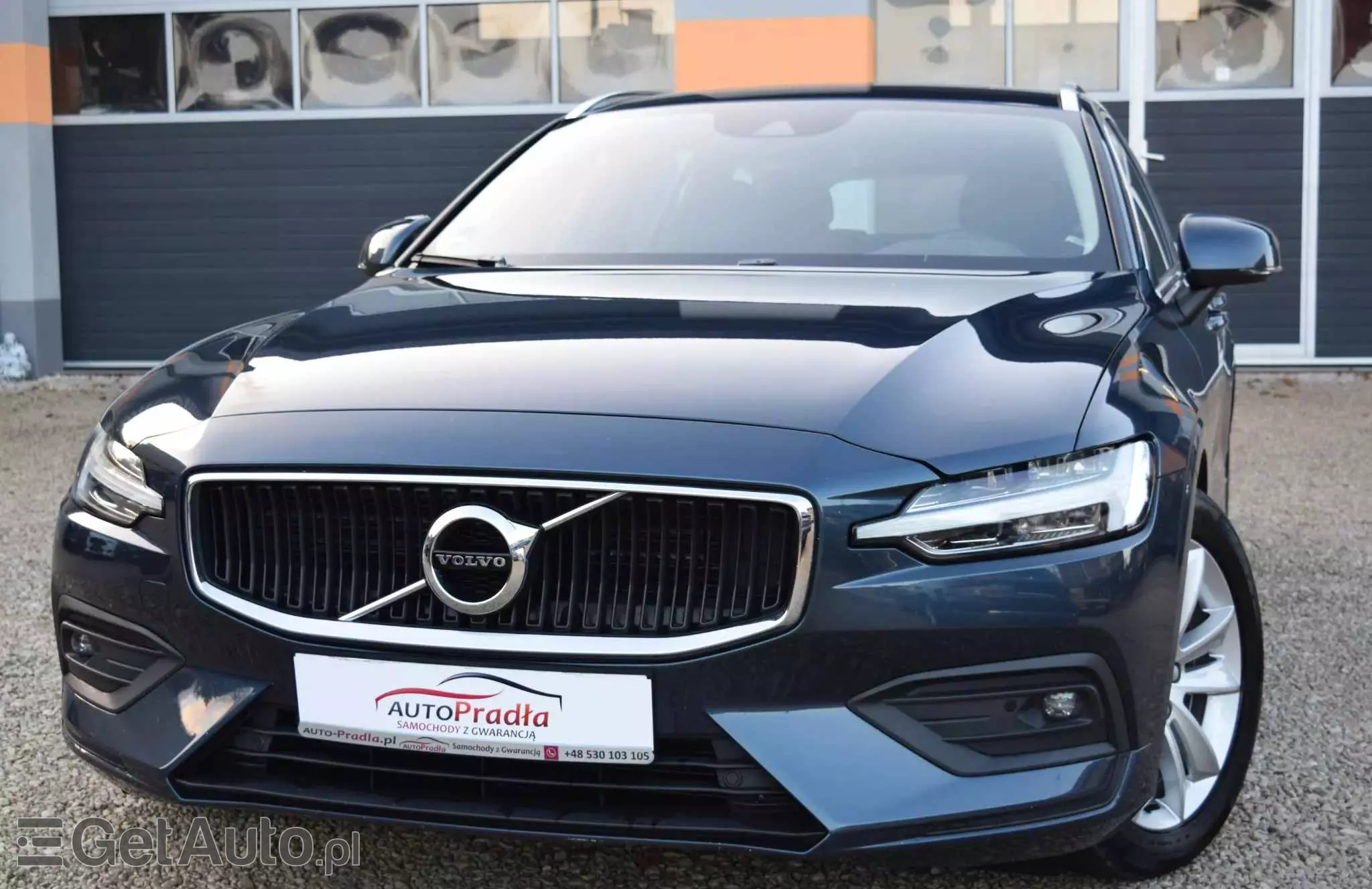 VOLVO V60 D3 Drive-E Dynamic Edition (Momentum)