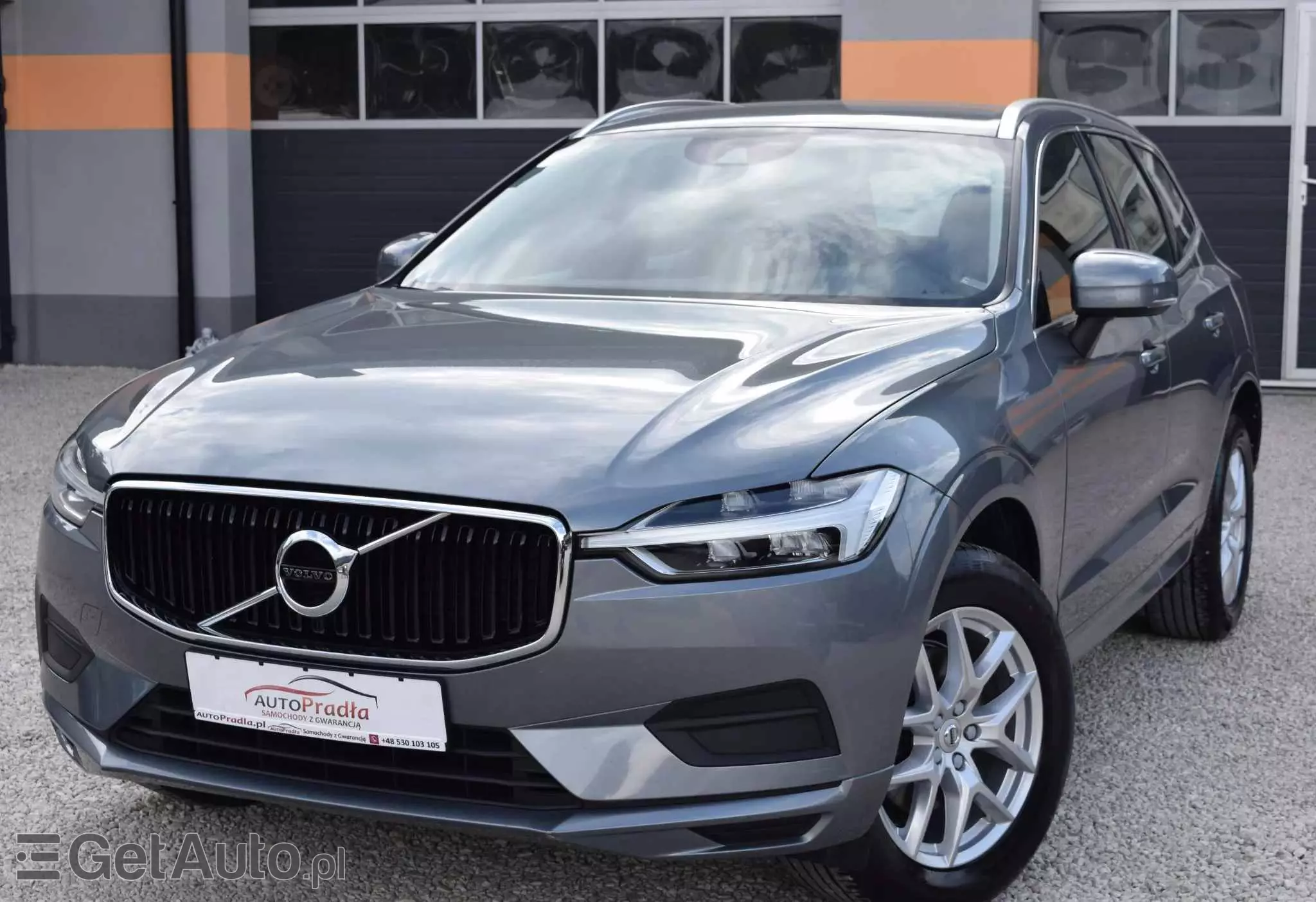 VOLVO XC 60 D3 Momentum Pro