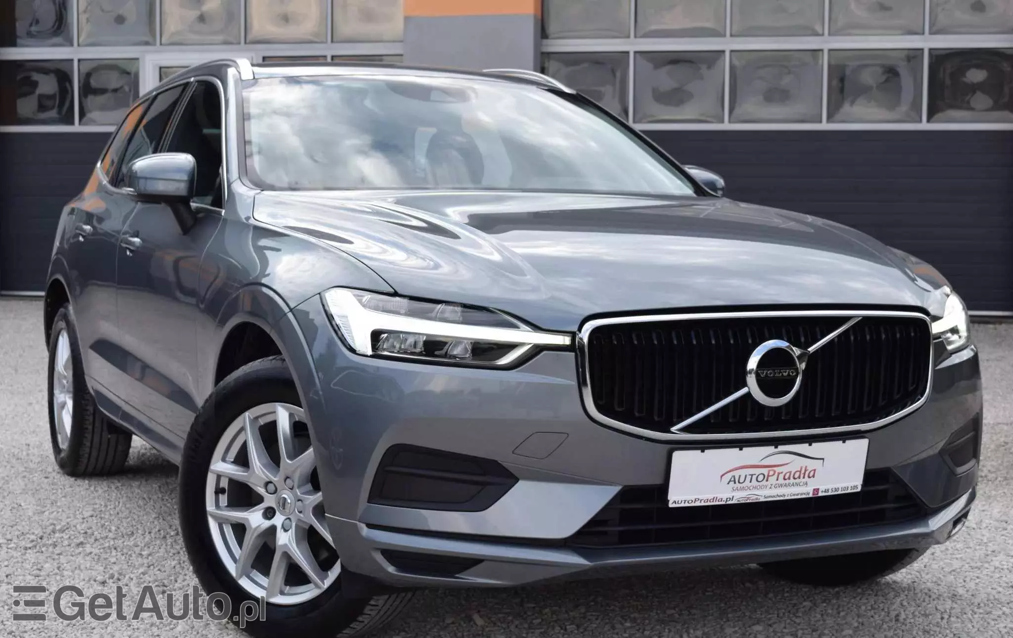 VOLVO XC 60 D3 Momentum Pro