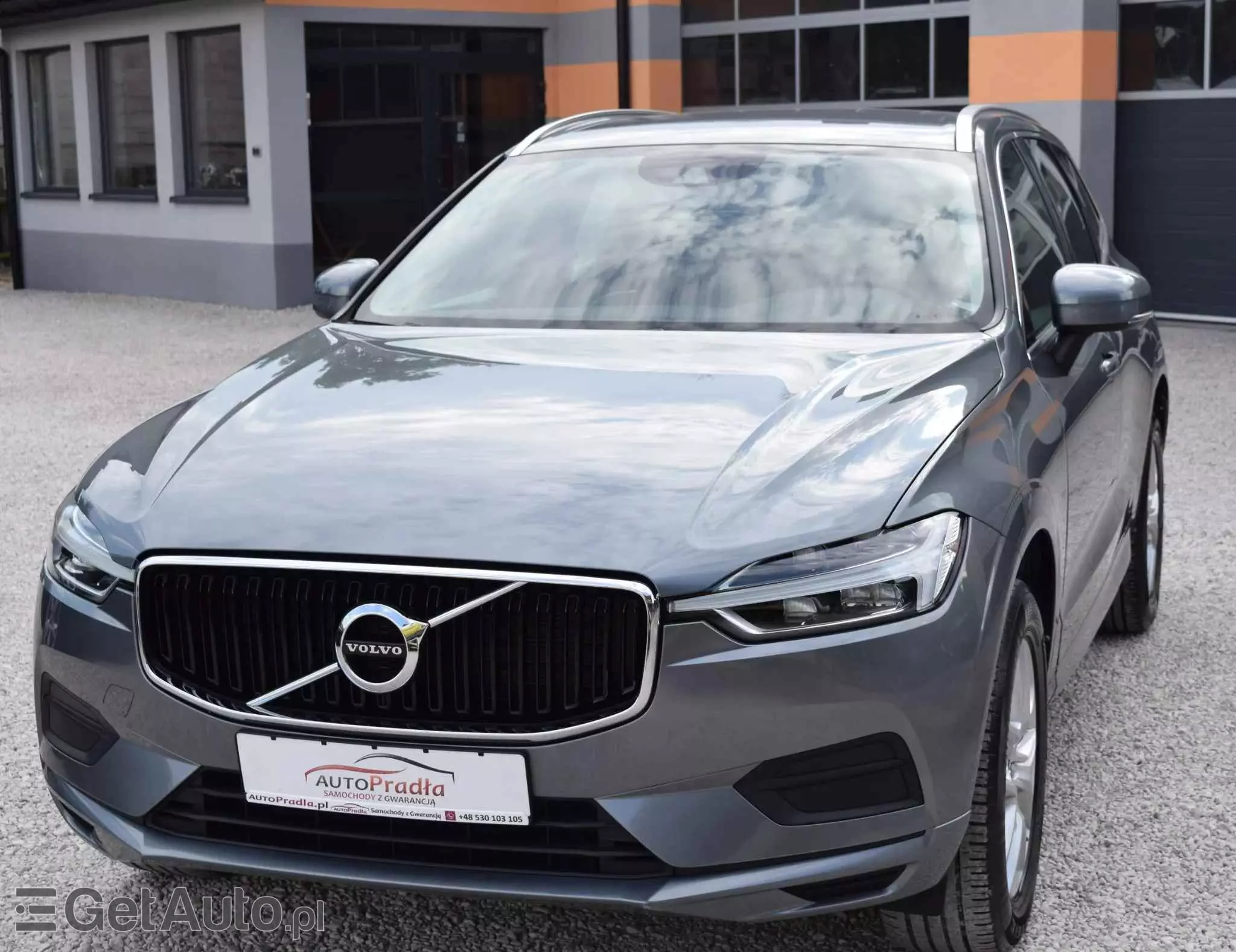 VOLVO XC 60 D3 Momentum Pro