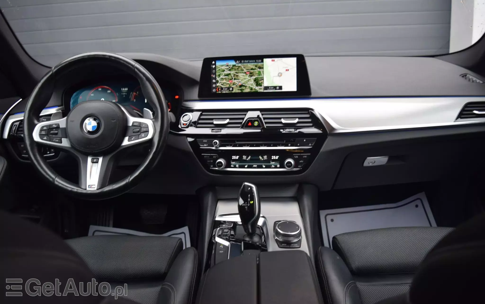 BMW Seria 5 525d Touring Sport Line