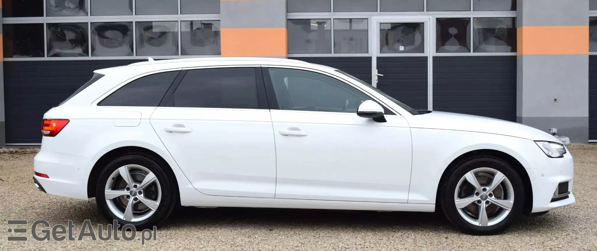 AUDI A4 Avant 2.0 TDI S tronic sport