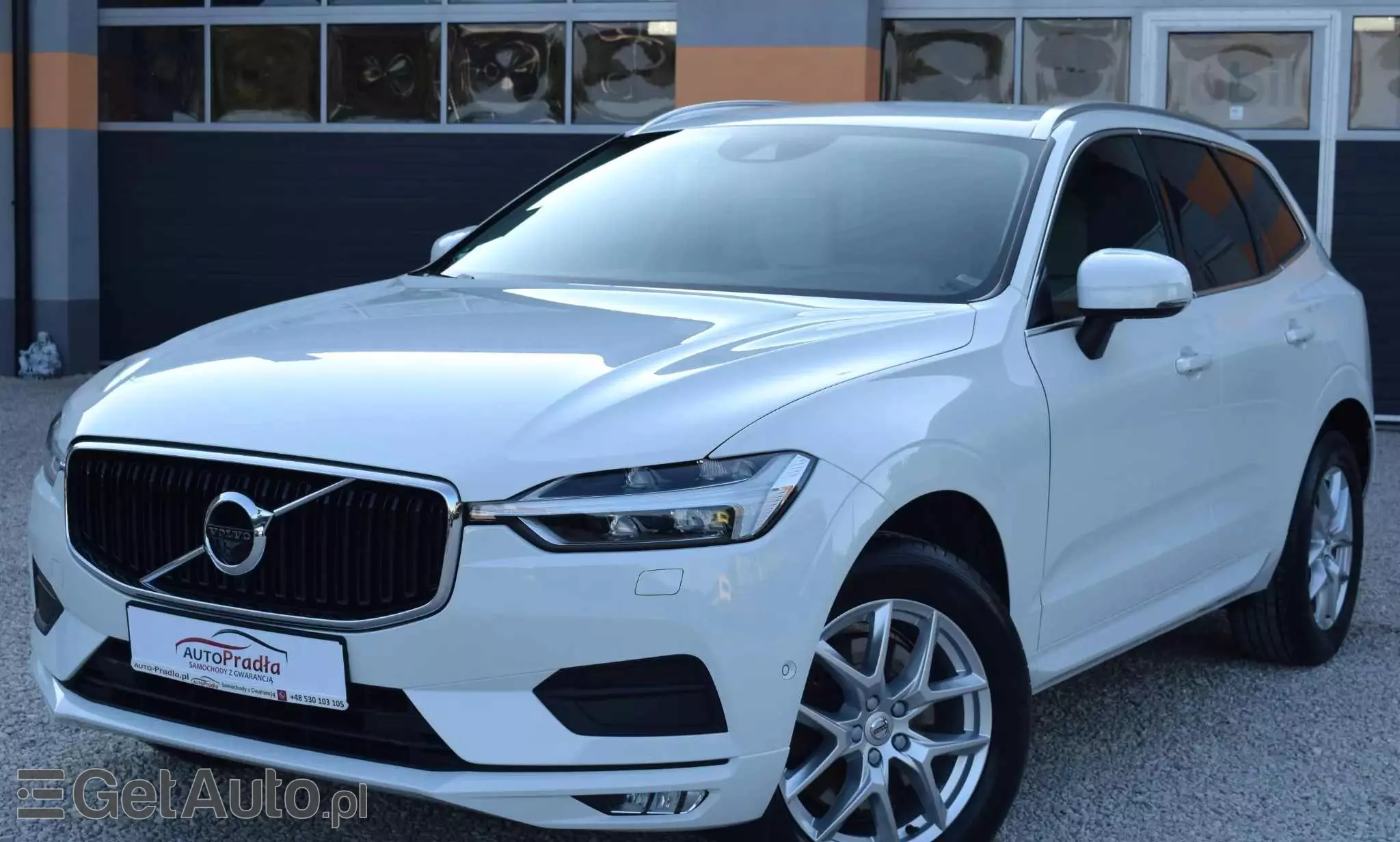 VOLVO XC 60 D4 SCR AWD Momentum