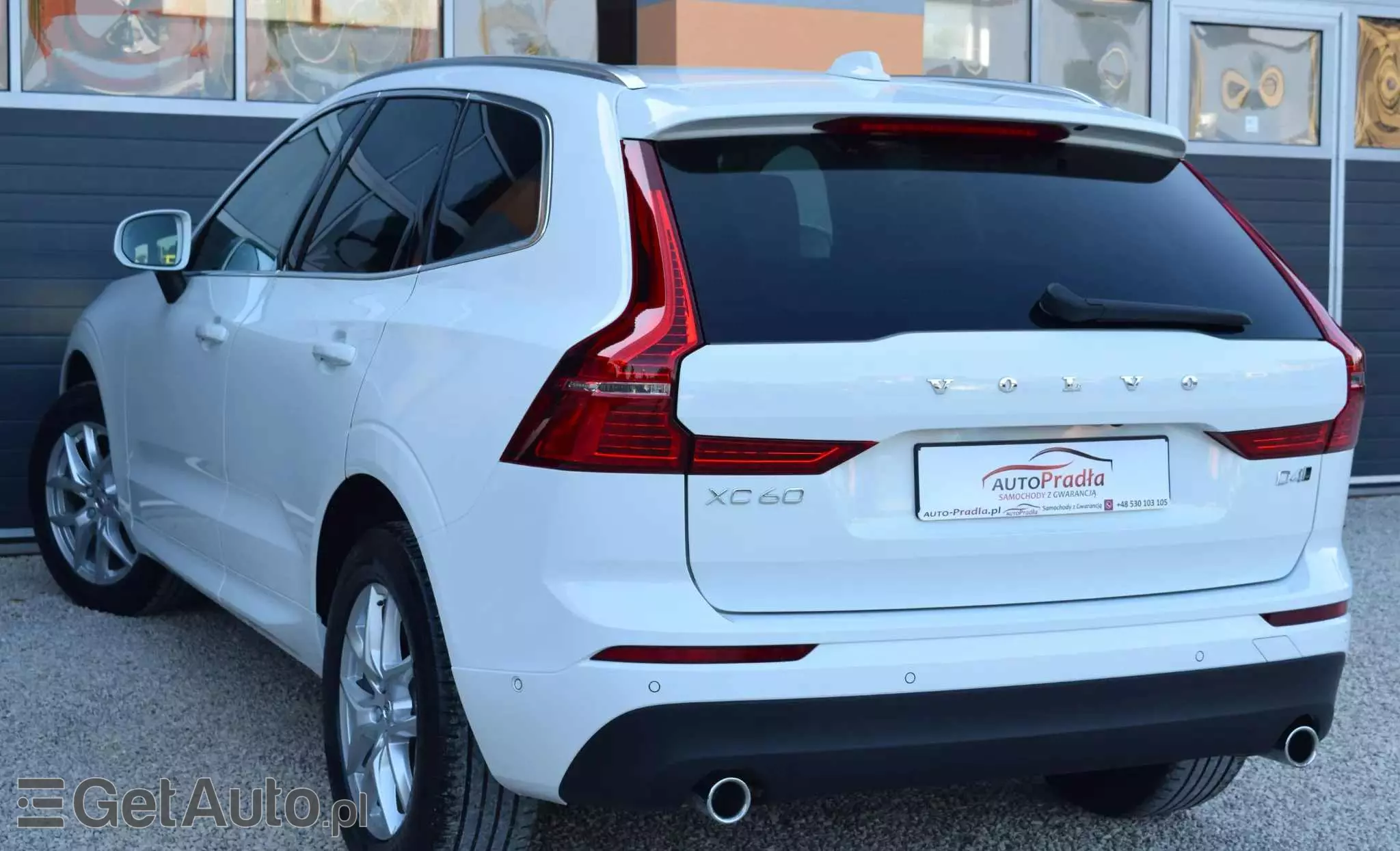 VOLVO XC 60 D4 SCR AWD Momentum