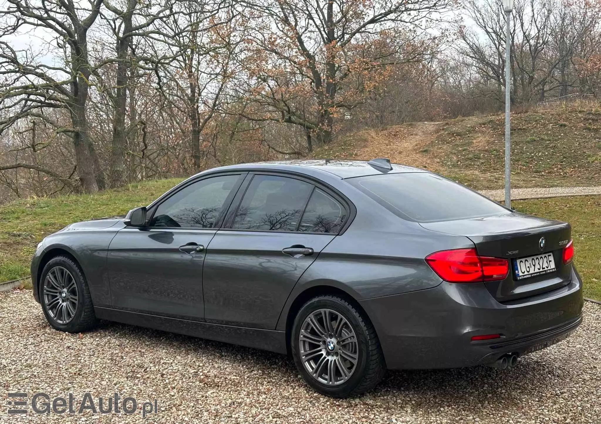 BMW Seria 3 330i