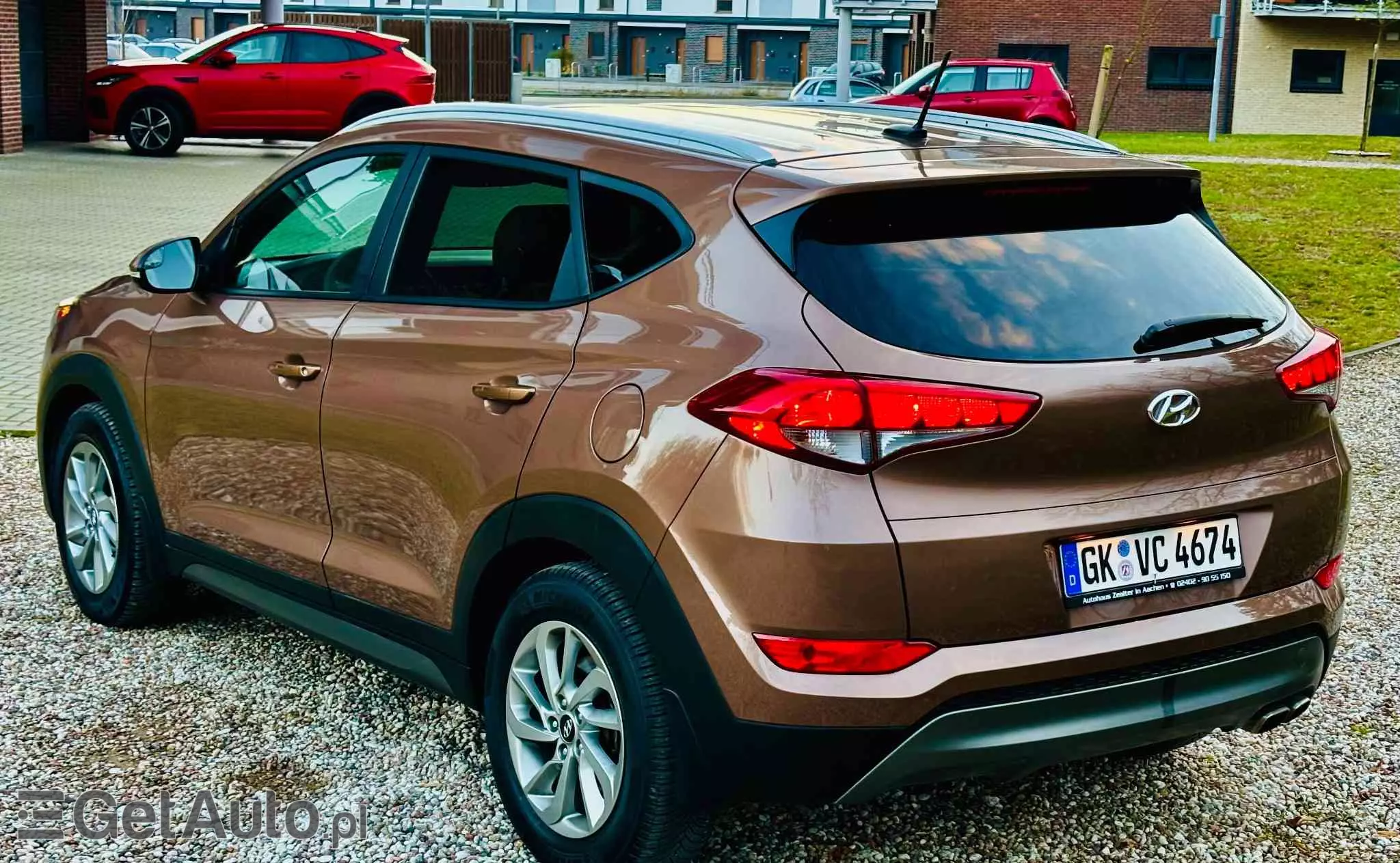 HYUNDAI Tucson 