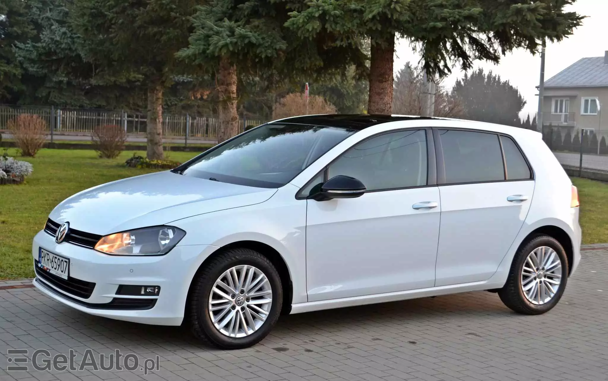 VOLKSWAGEN Golf Variant 1.4 TSI BlueMotion Technology Cup