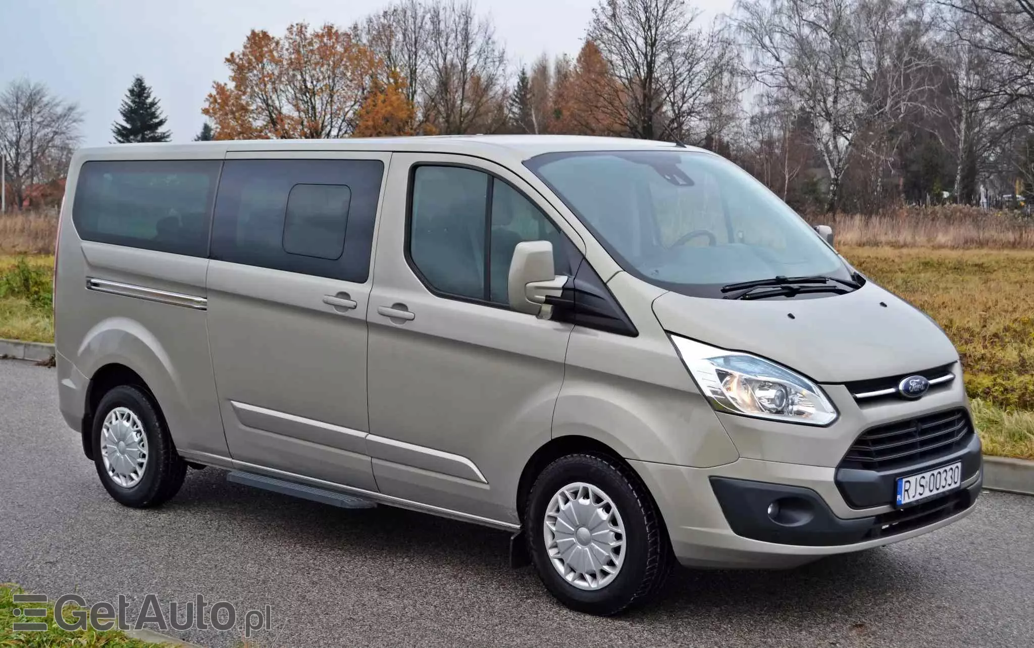 FORD Tourneo Custom 