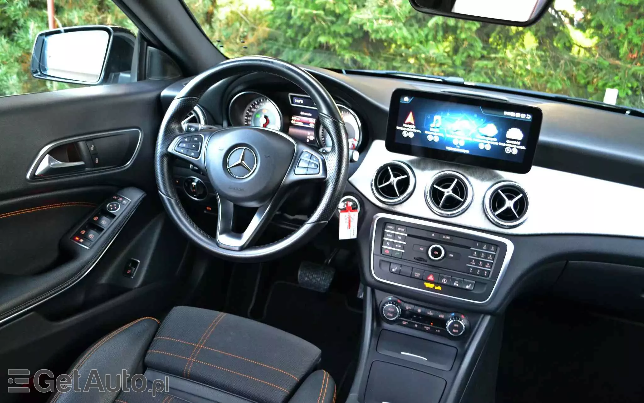 MERCEDES-BENZ CLA 250 7G-DCT Urban